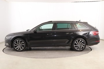 Skoda Superb III Kombi 2.0 TDI 190KM 2017 Skoda Superb 2.0 TDI, Salon Polska, Serwis ASO, zdjęcie 2