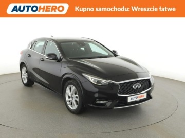 Infiniti Q30 1.5D 109KM 2016 Infiniti Q30 1.5d Premium Klimatronik Tempomat, zdjęcie 9