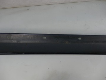 MERCEDES E W212 LIFT COMBI AVANTGARDE РАМА НАКЛАДКА ПРАВАЯ 890