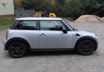 Mini One II Hatchback 1.4 95KM 2007 MINI ONE Benzyna Skora Klima Alufelgi Zarejestrowany w Kraju, zdjęcie 4