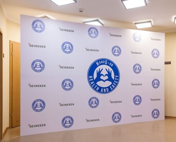 Ścianka sponsorska MEGA max. 380x250cm od BROOKLYN