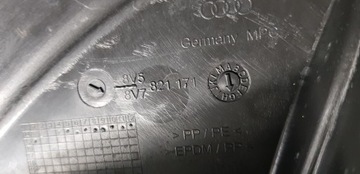 AUDI A3 SEDAN CABRIO PODBĚH LEVÝ PŘEDNÍ 8V5821171