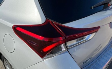 Toyota Auris II Hatchback 5d Facelifting 1.8 Hybrid 136KM 2016 Toyota Auris II Lift, 2016R, Bezwypadkowa, Automat, Zarejestorwana w PL, V, zdjęcie 14