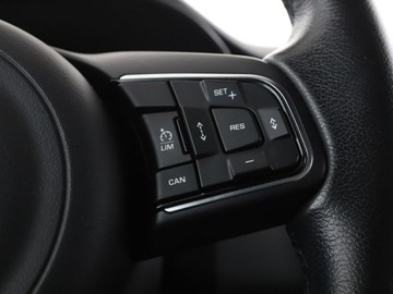 Jaguar E-Pace SUV 2.0 i4D 150KM 2018 Jaguar E-Pace AWD Automat Navi Skóra Czujniki, zdjęcie 29