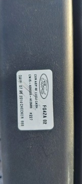 ROLETA KUFRU FORD ECOSPORT PĚKNÝ STAV