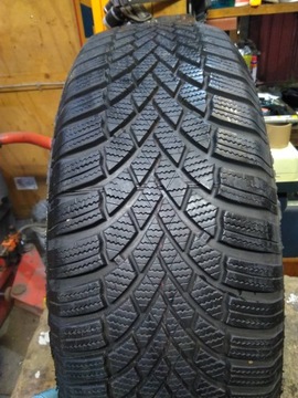 Bridgestone Blizzak LM005 215/65 R17 7,6mm
