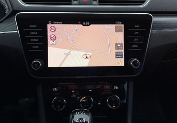 Skoda Superb III Scout 2.0 TDI 190KM 2019 Skoda Superb Style 2.0 TDI 190 KM DSG Navi El. klapa Podg. fot i szyba, zdjęcie 21