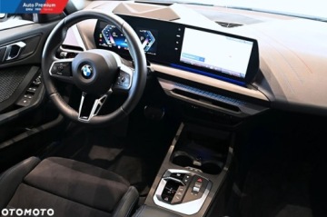 BMW Seria 1 F70 2025 BMW Seria 1 120iFV23Adaptacyjny reflektor LEDPakiet M SportDriving Assista, zdjęcie 9