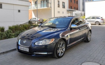 Jaguar XF I Sedan 2.7 BiTurbo D 207KM 2008 Jaguar XF Skory Automat 2.7 Diesel 207KM