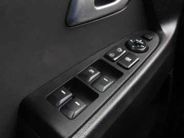 Kia Sportage III SUV 2.0 DOHC 163KM 2011 Kia Sportage 2.0 CVVT, Salon Polska, Serwis ASO, zdjęcie 17