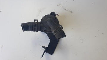 AUDI A4 B8 8K0 07- 2.0 TDI PŘÍDAVNÁ ČERPADLO VODY OBĚHU