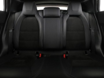 Infiniti Q30 2.0T 211KM 2017 Infiniti Q30 4x4 automat skóra/alcantara navi, zdjęcie 17