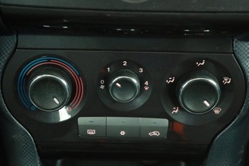 Fiat Bravo II Hatchback 5d 1.6 TD MultiJet 105KM 2008 Fiat Bravo 1.6 MultiJet, Klima, Parktronic, zdjęcie 10