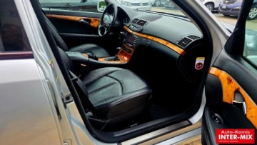 Mercedes Klasa E W211 Sedan W211 3.0 V6 (320 CDI) 224KM 2006 Mercedes-Benz Klasa E 3,2 Cdi niski przebieg 3.0 Diesel 225KM, zdjęcie 34
