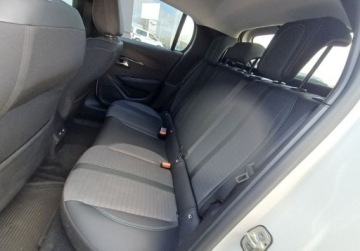 Peugeot 208 II e-208 Elektryczny 136KM 2022 Peugeot 208 70 e-208 ALLURE PACK 136 KM Serwis w ASO Gwarancja FV23, zdjęcie 29