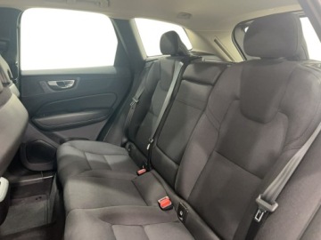 Volvo XC60 II 2021 Volvo XC 60 B4 Momentum Pro, zdjęcie 11
