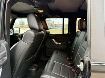Jeep Wrangler III Unlimited Facelifting 2.8 DOHC I-4 Turbo CRD 200KM 2011 Jeep Wrangler Sliczna Sahara Navi Ledy Skory Grzany Fotele Automat EUROPA, zdjęcie 14