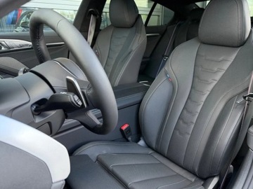 BMW Seria 8 II Coupe Facelifting 3.0 840d 340KM 2025 BMW Seria 8 840d xDrive Sport Sedan 3.0 (340KM) 2025, zdjęcie 4