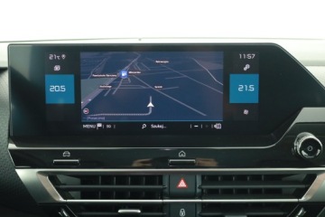 Citroen C4 III SUV 1.2 PureTech 130KM 2022 Citroen C4 1.2 PureTech, Salon Polska, zdjęcie 11