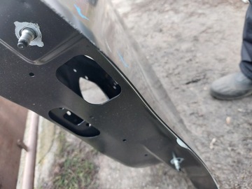 DVEŘE LEVÉ PŘEDNÍ RENAULT CAPTUR II 19-