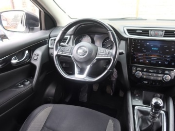 Nissan Qashqai II Crossover 1.2 DIG-T 115KM 2017 Nissan Qashqai 1.2 DIG-T, Salon Polska, zdjęcie 6