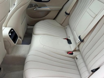 Mercedes Klasa E W214 Sedan 2.0 220d 197KM 2025 E Klasa 220 d 4-Matic Exclusive 2.0 (197KM) 2025, zdjęcie 9