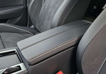 Volkswagen Passat B8 Variant Facelifting 2.0 TDI SCR 150KM 2024 Volkswagen Passat Variant Bogata wersja - Masaze - Virutal Cockpit - Alcan, zdjęcie 33