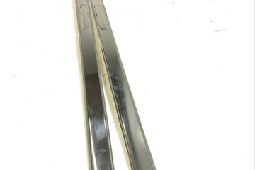 KOMPLET STŘEŠNÍ NOSIČ STŘECHA PORSCHE TAYCAN 9J185452613S ELEKTR. 390KW 2022