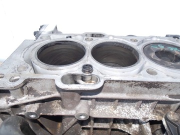 BLOK MOTORU HŘÍDEL PÍSTY VOLVO 2.4 D5 V70 S60 S80 XC90 D5244T PĚKNÝ