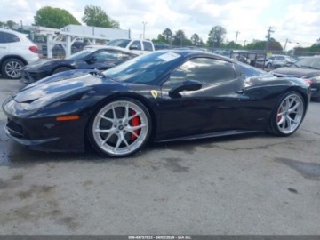 Ferrari 458 Italia 2015 Ferrari 458 Italia Spider 2015 4.5 Benzyna 570KM, zdjęcie 1
