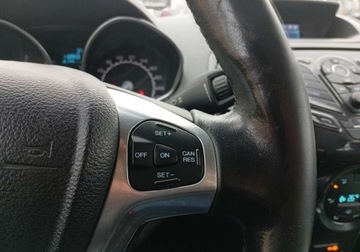 Ford Ecosport II SUV 1.5 TDCi 95KM 2015 Ford EcoSport Zarejestrowany - bezwypadkowy - 1,5 - 95 KM 1.5 Diesel 95KM, zdjęcie 24