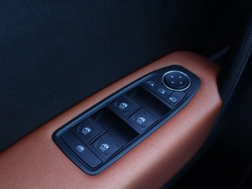 Renault Captur II Crossover 1.0 TCe 100KM 2020 Renault Captur 1.0 TCe, Salon Polska, zdjęcie 16