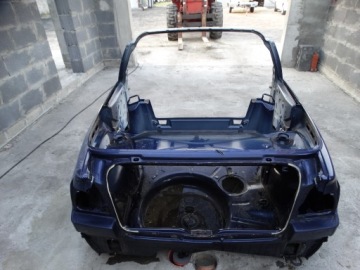 ПРАВОЕ КРЫЛО + ЛЕВЫЙ РЕМЕНЬ ВАННА VW GOLF III CABRIO