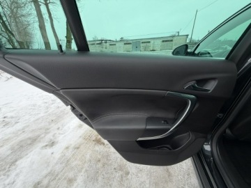 Opel Insignia I Country Tourer 2.0 CDTI Ecotec 163KM 2014 Opel Insignia Country Tourer 2.0 CDTI 163KM Navi, zdjęcie 20