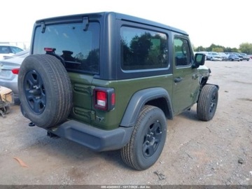 Jeep Wrangler IV 2024 Jeep Wrangler 2023 Jeep Wrangler Sport 2 Door 4x4 3.6 Benzyna 285KM, zdjęcie 6