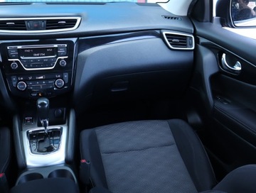 Nissan Qashqai II Crossover 1.2 DIG-T 115KM 2016 Nissan Qashqai 1.2 DIG-T, Salon Polska, zdjęcie 7