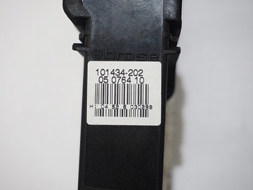 VW PASSAT B5 MOTOR OKNO PRAVÝ PŘEDNÍ 3B4837752EG
