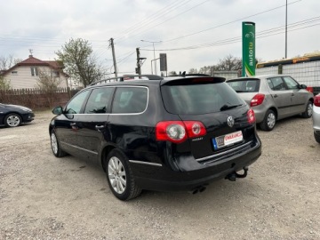 Volkswagen Passat B6 Variant 2.0 TDI-CR DPF 110KM 2010 Volkswagen Passat 2.0 TDI CR/Bogata wersja/HAK/, zdjęcie 6