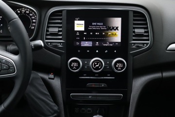 Renault Megane IV Grandtour Facelifting 1.3 TCe 140KM 2021 Renault Megane 1.3 TCe, Salon Polska, zdjęcie 12