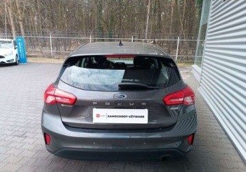 Ford Focus III Sedan Facelifting 1.5 TDCi 95KM 2018 Ford Focus 1.5 EcoBlue 95KM Trend SalonPL SerwsASO FV23 Gwarancja 1.5 95KM, zdjęcie 3