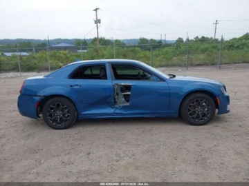 Chrysler 300C II 2023 Chrysler 300 Touring L 2023 3.6l 3.6 Benzyna 292KM, zdjęcie 6