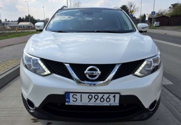 Nissan Qashqai II Crossover 1.2 DIG-T 115KM 2014 Nissan Qashqai Nissan Qashqai II 1.2 1.2 116 KM Connect Edition Kamera 360, zdjęcie 6