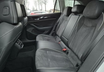 Volkswagen Passat B8 Variant Facelifting 1.5 TSI EVO 150KM 2025 Volkswagen Passat 1.5eTSI 150KM DSG Business ACC HAK Kamera360 Climatronic, zdjęcie 13