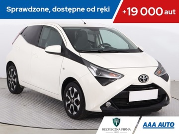 Toyota Aygo II Hatchback 3d Facelifting 1.0 VVT-i 72KM 2018 Toyota Aygo 1.0 VVT-i, Salon Polska, Klima