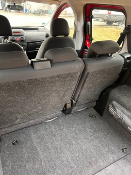 Peugeot Bipper Furgon 1.3 e-HDi 75KM 2011 Peugeot Bipper Mulltivan 2011, zdjęcie 6