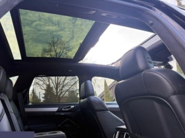 Porsche Cayenne II SUV 4.8 V8 420KM 2014 Porsche Cayenne 4.8 Benzyna 420KM 4x4 2014r, zdjęcie 31