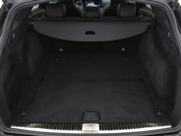 Mercedes Klasa E W213 Kombi 2.0 220d 194KM 2018 Mercedes E 220 FV-23% AMG-Line Automat Panorama, zdjęcie 19