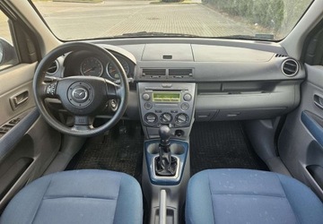 Mazda 2 I 1.4 16V MZI 80KM 2005 Mazda 2 Mazda 2 I Mazda 2 1.4 2005r - Ladny stan 1.4 Benzyna 80KM, zdjęcie 4