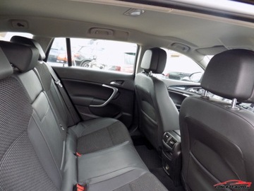 Opel Insignia I Sports Tourer Facelifting 2.0 CDTI ECOTEC 130KM 2014 Opel Insignia COSMO 130 Navi Parkdistance 2.0 Diesel 130KM, zdjęcie 23