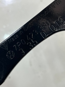 DRŽÁK PUMPY SERVA VW TOUAREG 7P 3.0 TFSI
